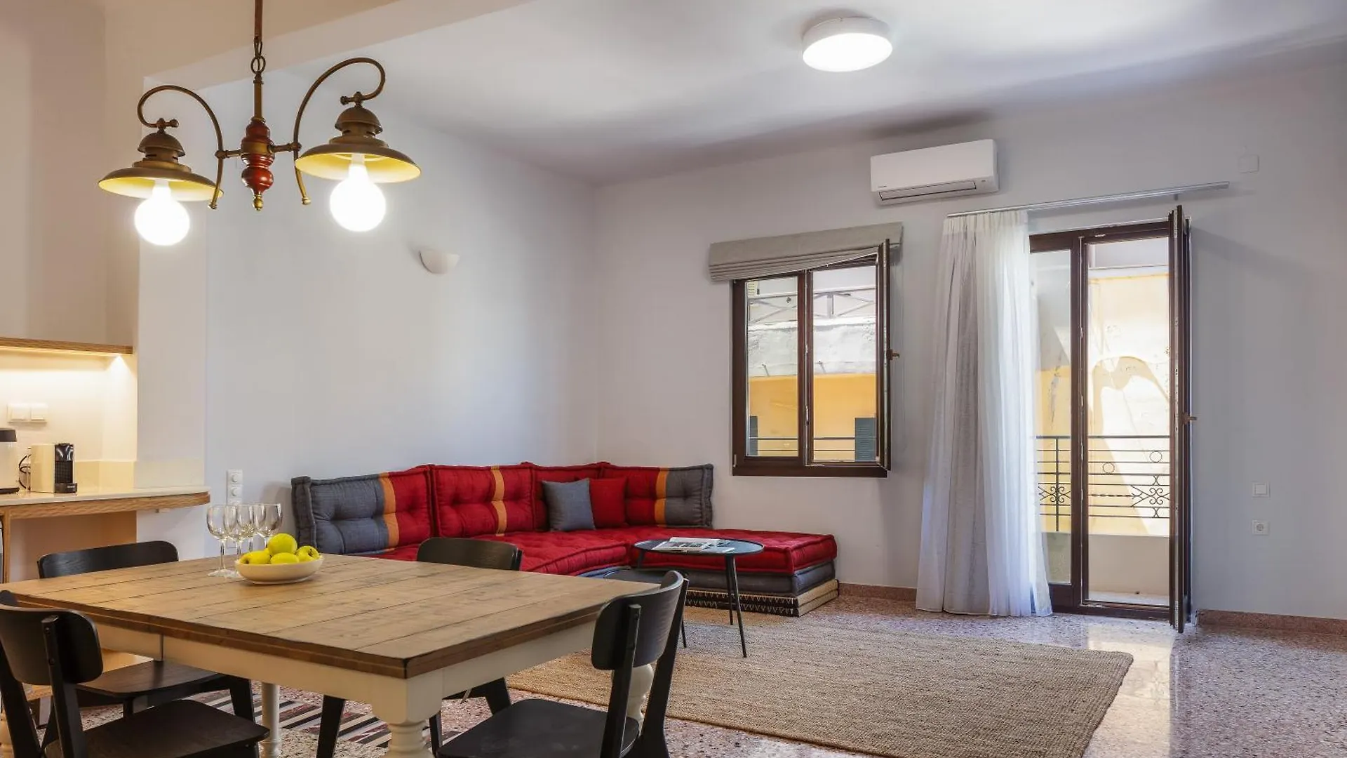Chryssi 02, Comfort & Style, Centrally In Rethymno, Close To The Beach Apartment